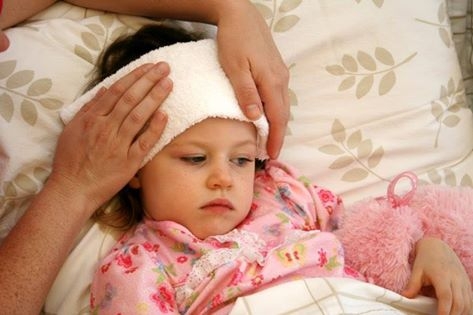 Bí quyết phòng bệnh cho bé khi thời tiết thây đổi